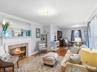 319 E Hampton St, Elloree, SC 29047