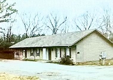 1st image of 901 Scott St #1