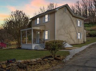 817 Warren Rd, Cockeysville, MD 21030