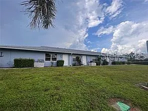810 Kings Ct #F