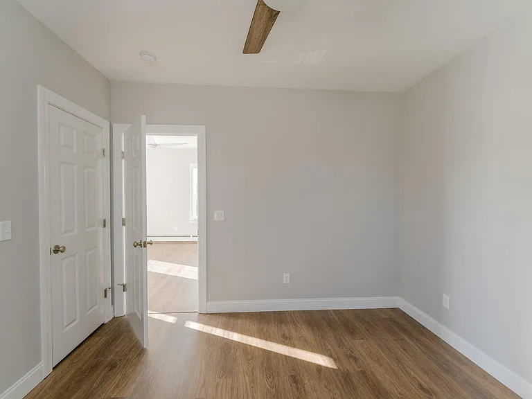 59 Fairlawn Ave #3 — Photo 11