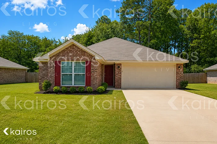 4 bed, 2.0 bath, 1671 sqft, $2,095 — Photo 1