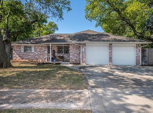 330 Shiloh Dr, Norman, OK 73071