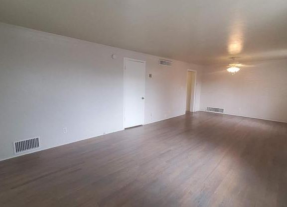 4th image of 3220 E Terra Alta Blvd #10