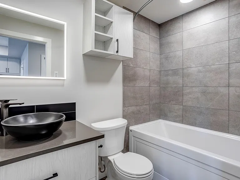 657 Glenridding Ravine Dr SW — Photo 16