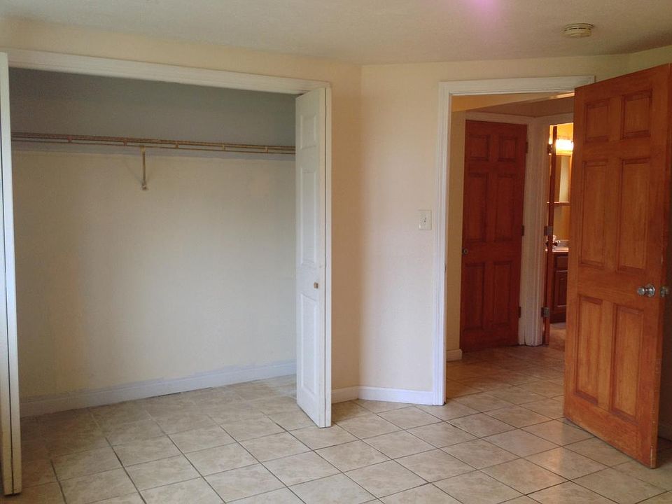 2nd image of 356 Spring St