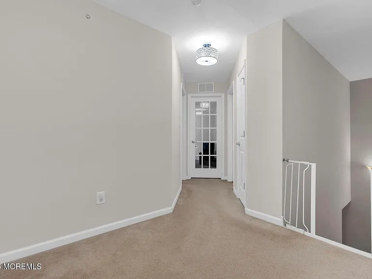 14 Kyle Dr — Photo 12