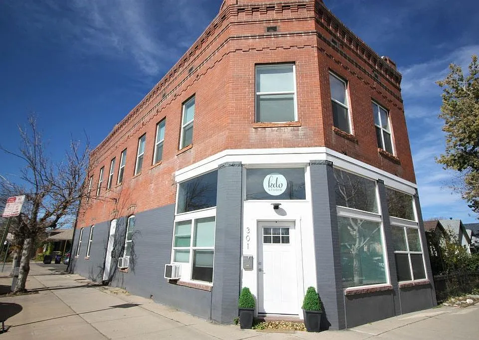 507 W 3rd Ave #201