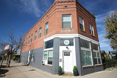 507 W 3rd Ave #201 Photo 1