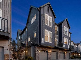 10874 NE Red Wing Way #201, Hillsboro, OR