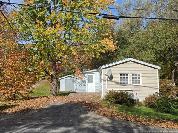 458 Zachary Loop, Fredericton, NB E3B 7M3