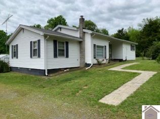2157 Maple Grove Rd, Cadiz, KY 42211