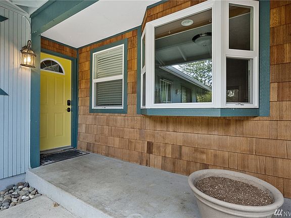 2nd image of 2564 SE Lori Linda Ct