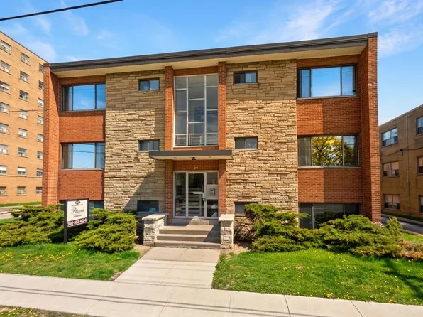 50 Mohawk Rd W, Hamilton, ON