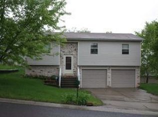 2301 S Kendallwood Rd, Columbia, MO 65203