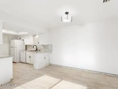 3270 Osborn Dr #102 — Photo 9