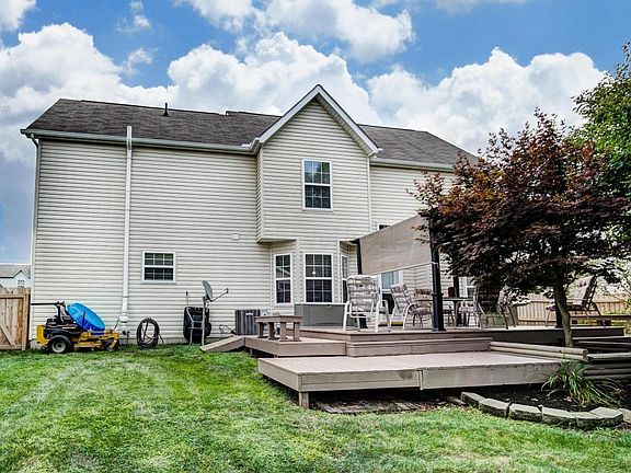 2nd image of 173 Shaleridge Dr