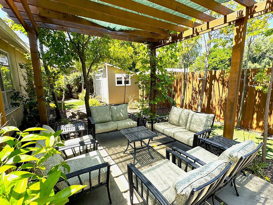 backyard furniture included (as-is)