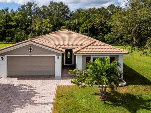 2120 SW Marblehead Way, Port St Lucie, FL 34983
