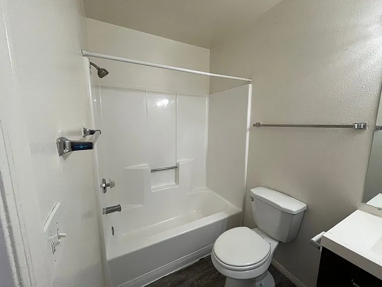 3034 E Cicero St #202 — Photo 11