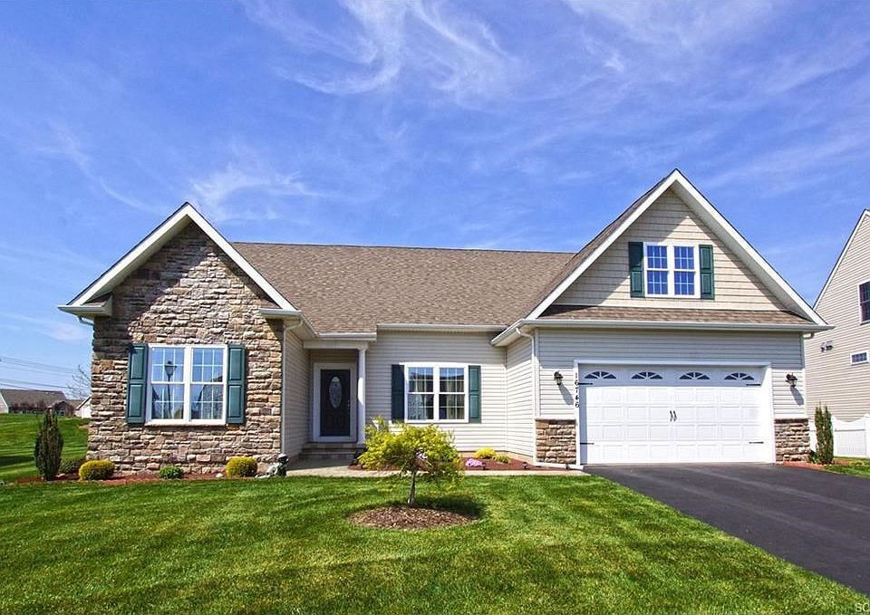1st image of 16747 Flatstone Cir