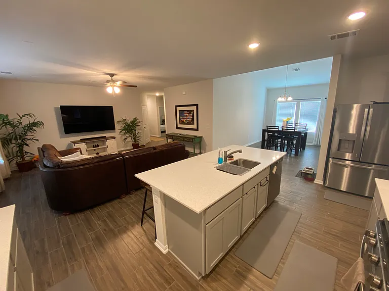 184 Mammoth Dr — Photo 9