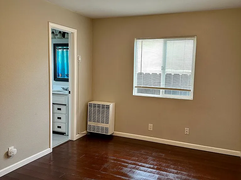 337 N. Merrill Ave — Photo 6
