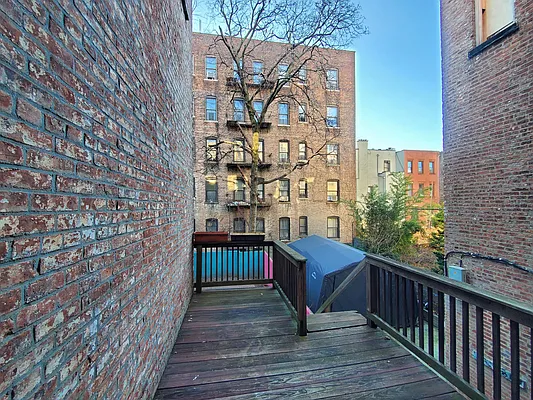 Rented by Corcoran | media 22