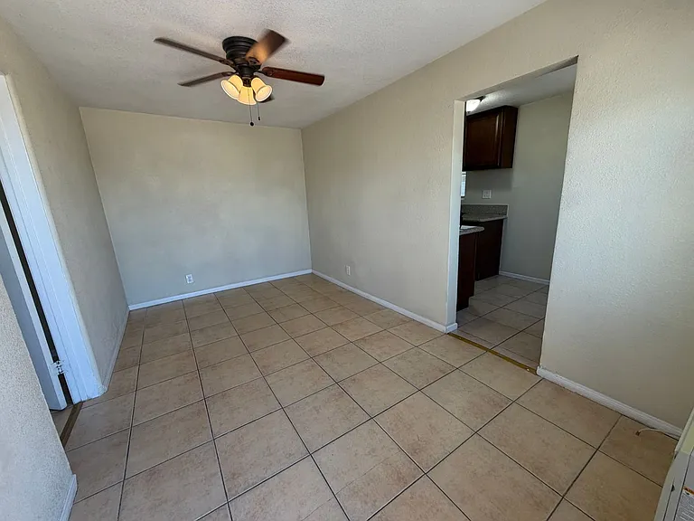 1401 S Casino Center Blvd — Photo 9
