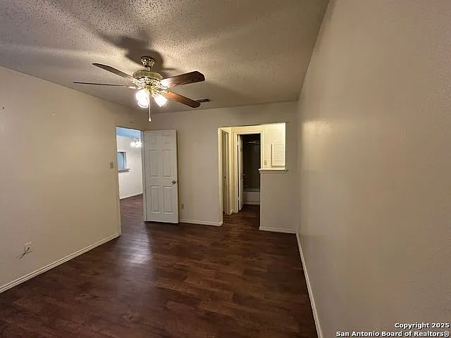 14303 Sandiland — Photo 7