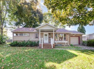 218 Princeton Ct, Midland, MI