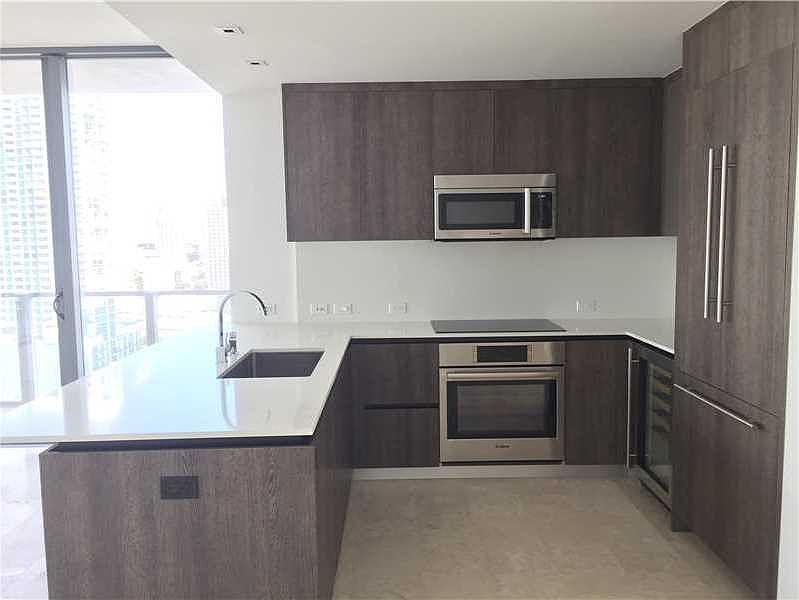 1st image of 68 SE 6th St APT 2215