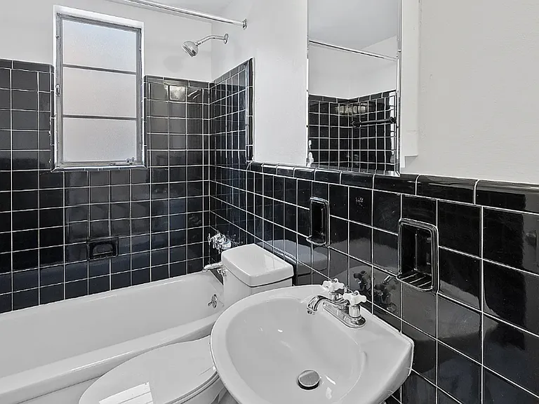 3125 Werk Rd — Photo 11