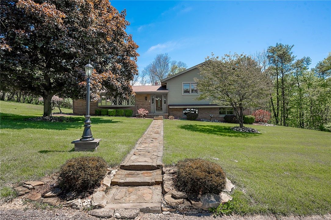 125 Crane Dr