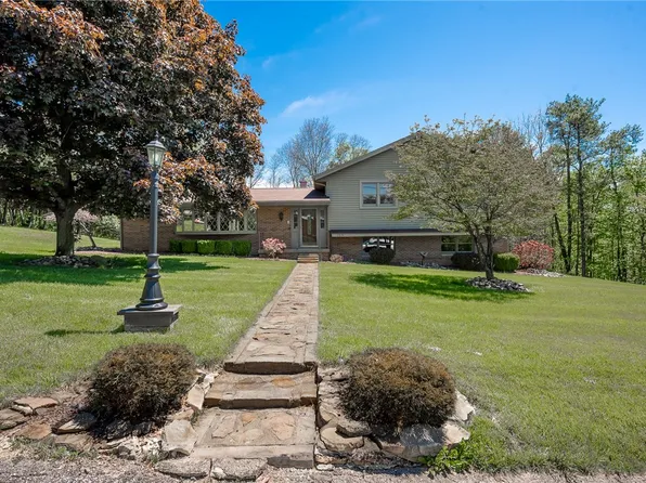125 Crane Dr, Kittanning, PA 16201