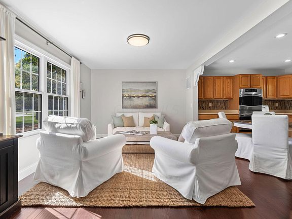 5th image of 6870 Cedar Brook Pl