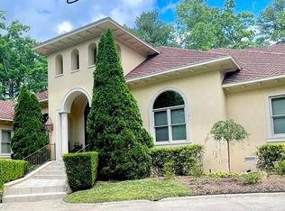 24 Cravache Ct, Little Rock, AR 72223