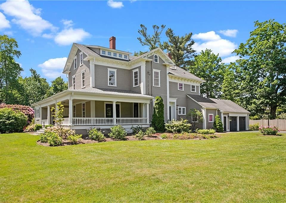 1st image of 95 Governor Bradford Dr