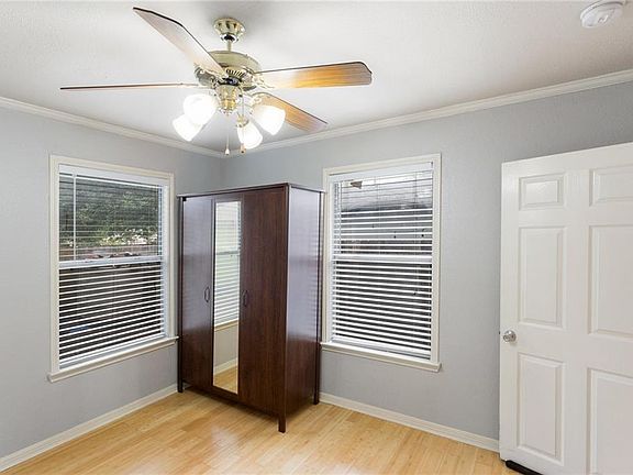 5th image of 74 Julius St