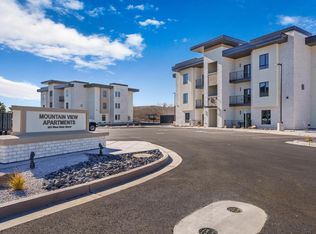 983 W State St #C-103, Hurricane, UT 84737