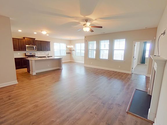 2nd image of 249 Brentmoor Dr