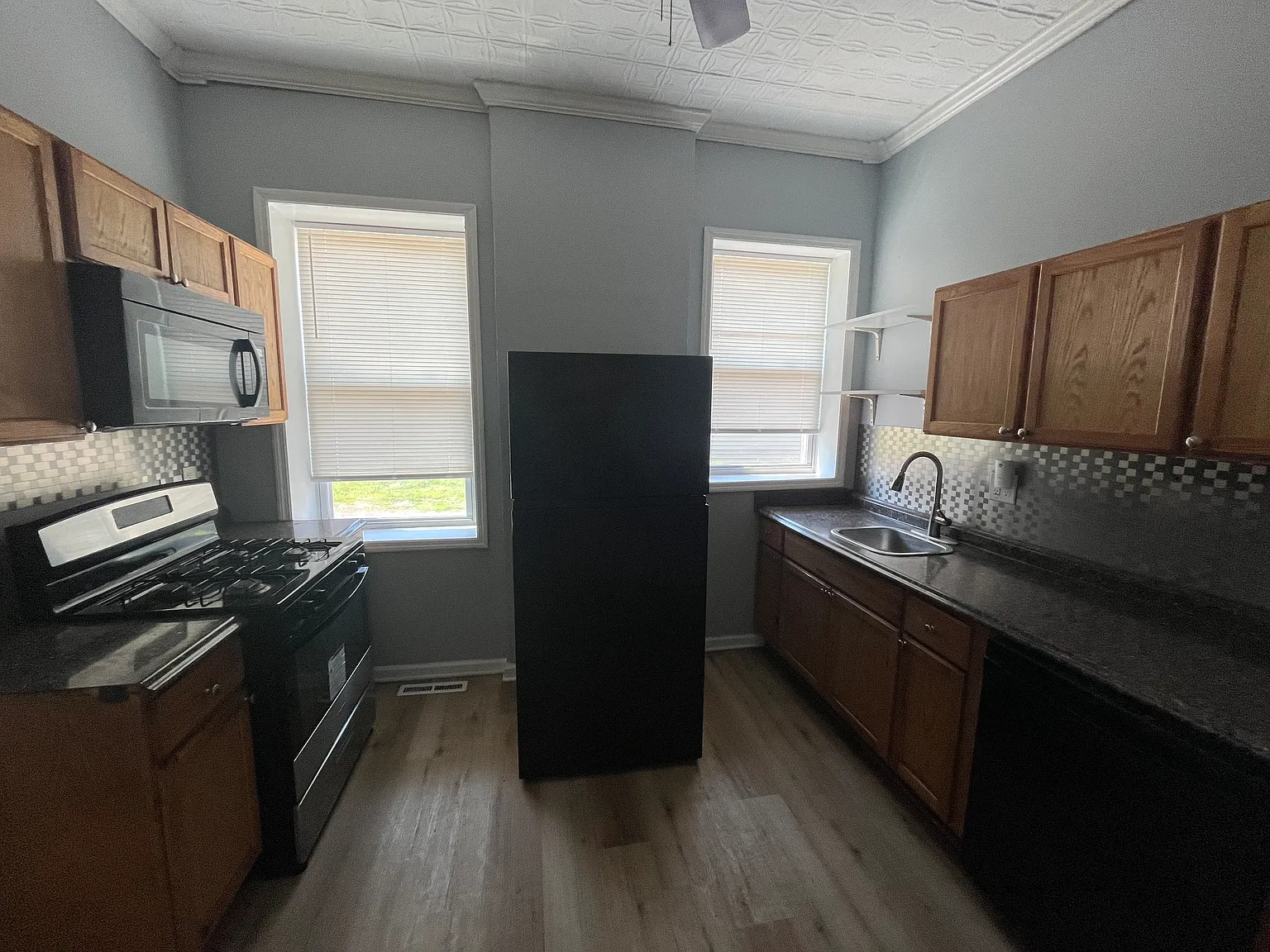 249 Liberty St — Photo 2