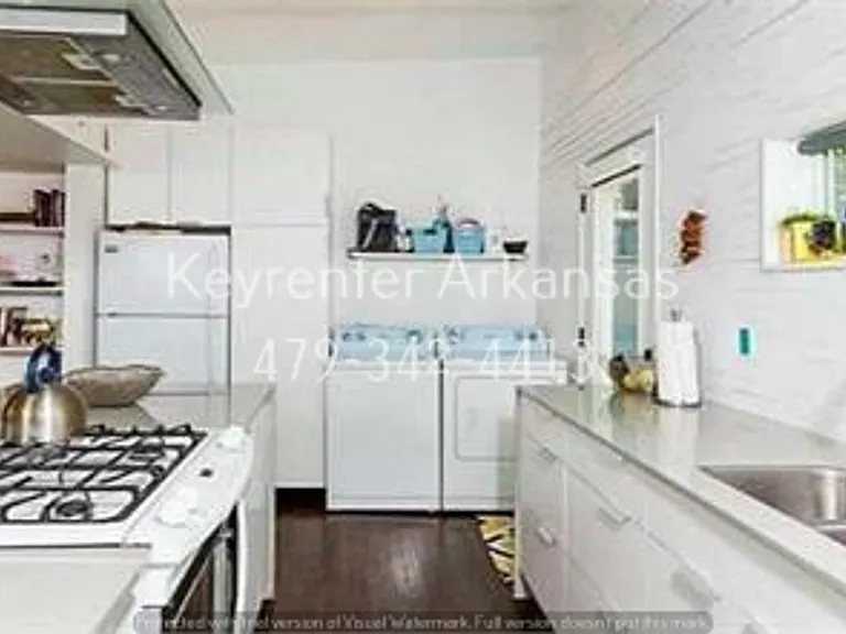 1321 S Washington Ave — Photo 7