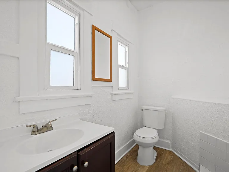 3767 Midvale Ave #3 — Photo 8