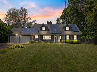 95 Oak Ridge Dr, Berlin, CT 06037