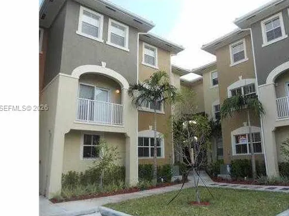 8899 107th Ct #207, Doral, FL 33178