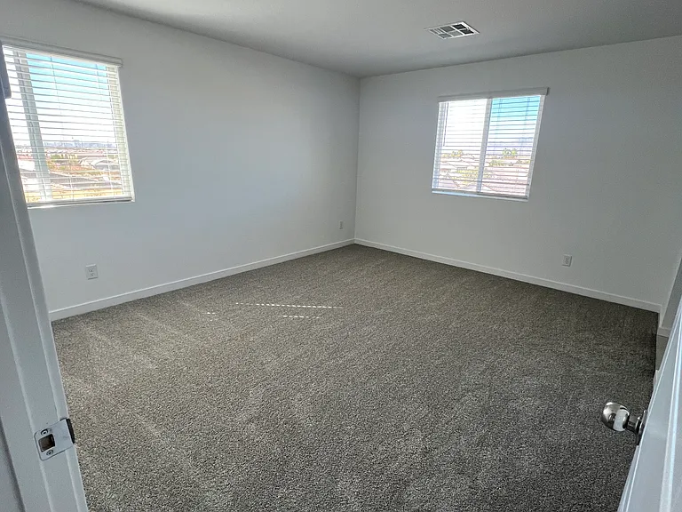 5909 Teeter St — Photo 13