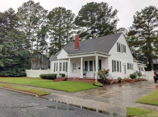214 Marshall Ave, Williamston, NC 27892