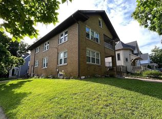 170 S Porter St APT 2, Elgin, IL 60120