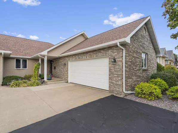 632 Prairie Hills Drive, Dodgeville, WI 53533